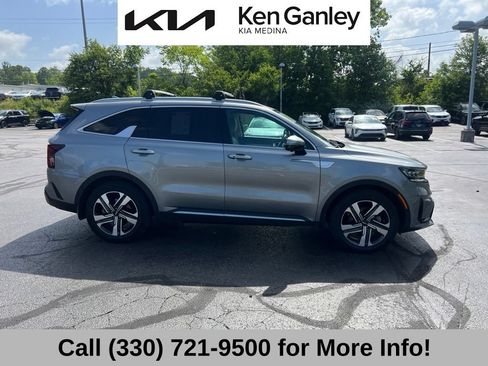 Certified 2023 Kia Sorento SX Prestige AWD/4WD image 8