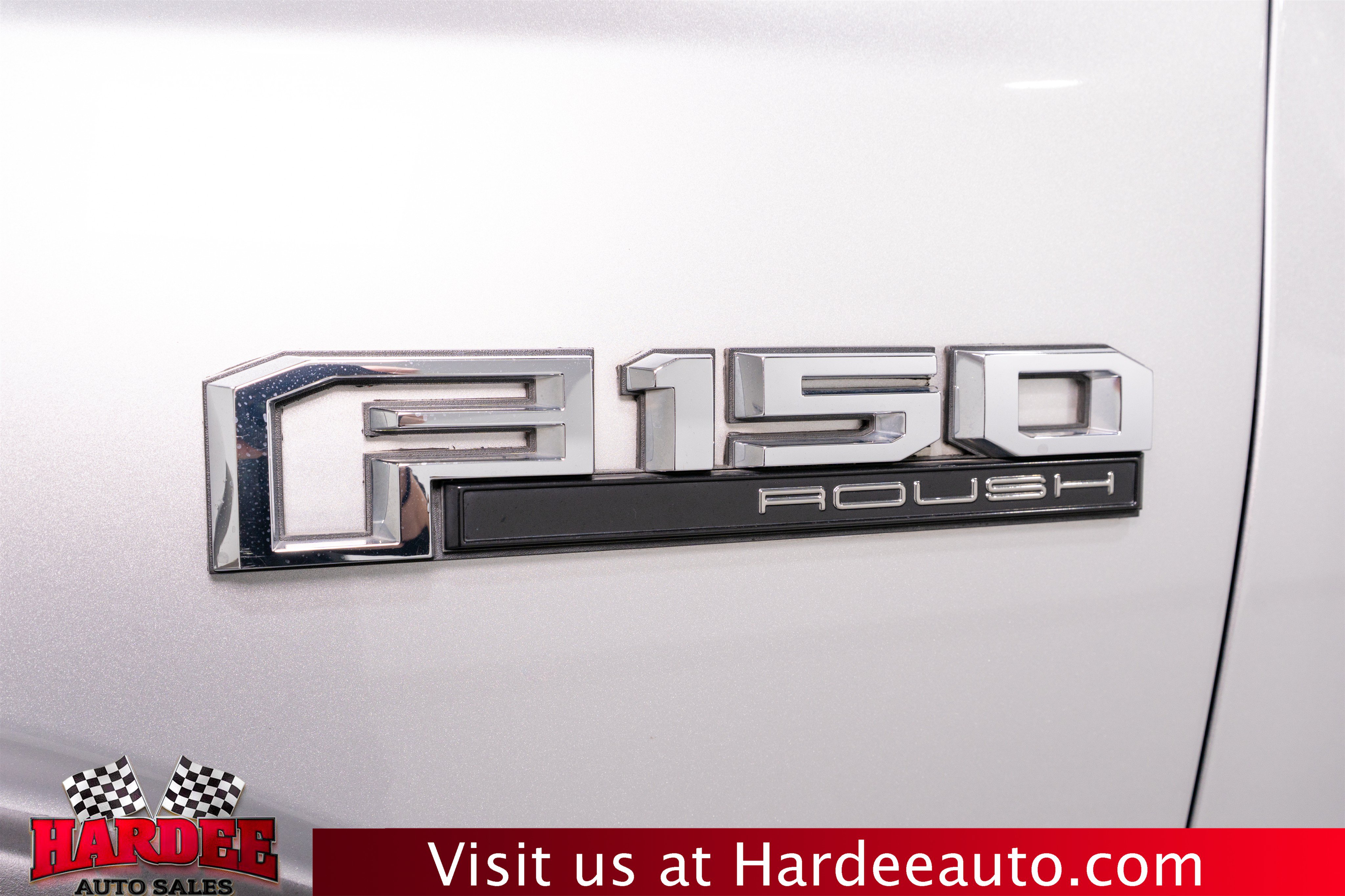 Used 2018 Ford F150 Lariat w/ Equipment Group 502A Luxury AWD/4WD image 9