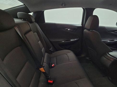 Used 2018 Chevrolet Malibu LS image 19