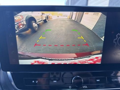 Used 2024 Nissan Altima 2.5 SV w/ SV Premium Package image 22