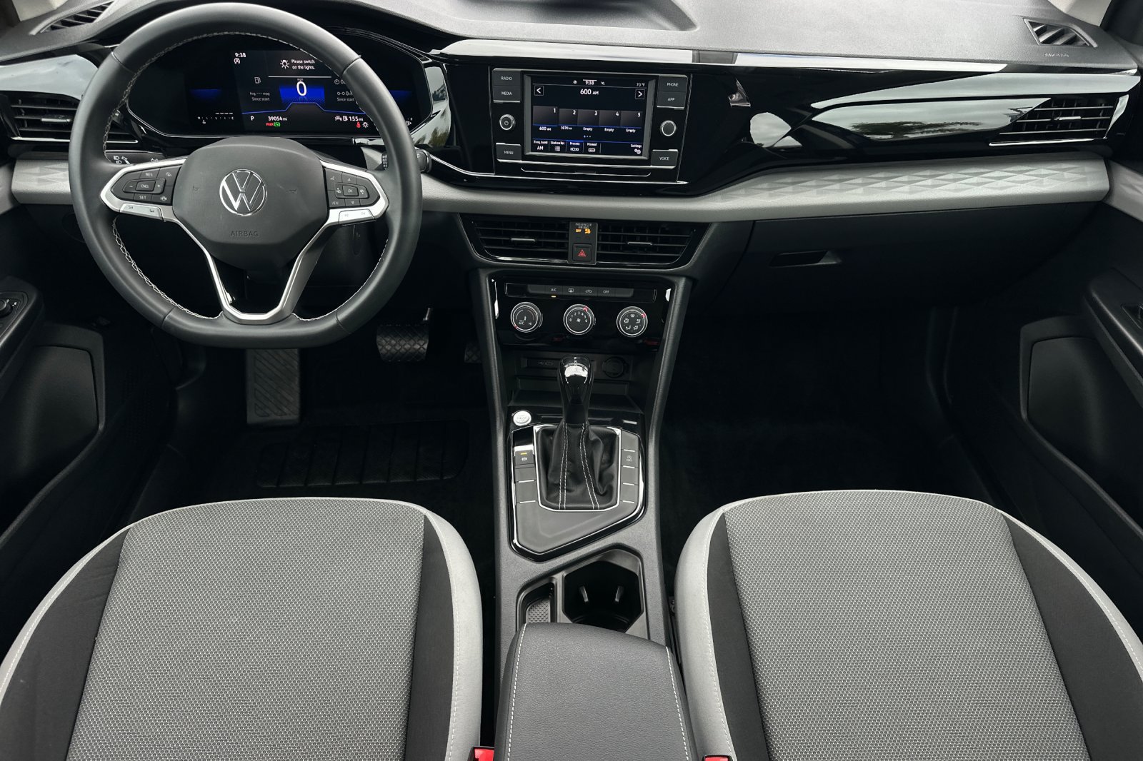 Used 2023 Volkswagen Taos S FWD image 13