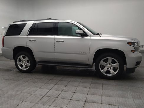 Used 2016 Chevrolet Tahoe LS RWD image 11