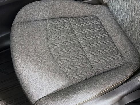 Used 2023 Chevrolet Equinox LT w/ LPO, Floor Liner Package AWD/4WD image 21