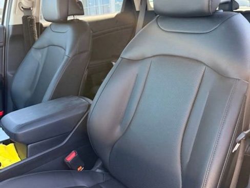 Used 2024 Kia Sportage EX FWD image 11