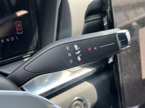 New 2026 GMC Terrain Elevation image 17