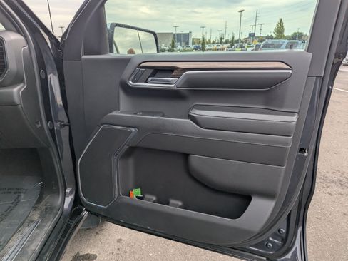 Certified 2024 Chevrolet Silverado 1500 LT AWD/4WD image 36