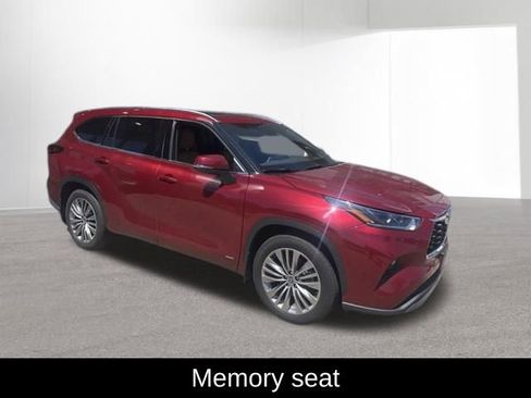 Used 2022 Toyota Highlander Platinum AWD/4WD image 7