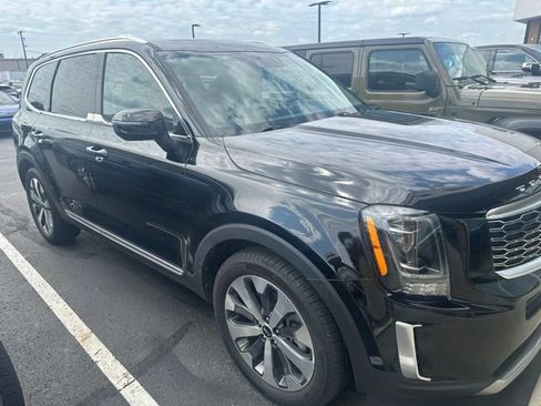 Used 2020 Kia Telluride EX w/ EX Premium Package AWD/4WD image 4