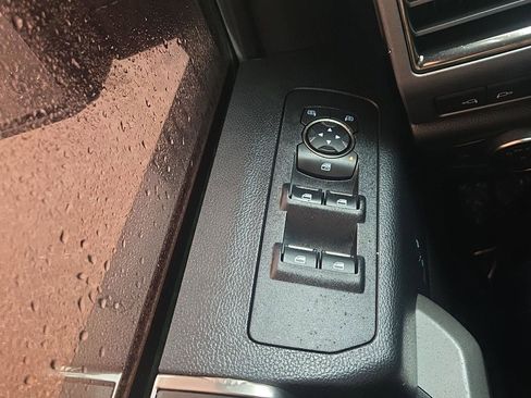 Used 2020 Ford F150 Raptor w/ Equipment Group 801A Mid image 25