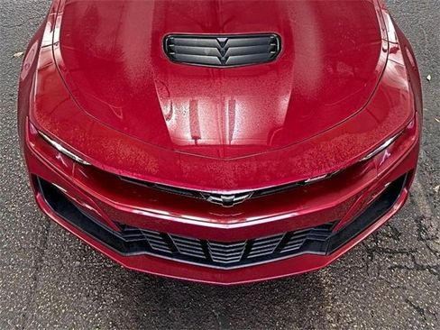 Used 2020 Chevrolet Camaro SS image 9
