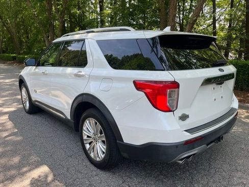 Used 2022 Ford Explorer King Ranch w/ Premium Technology Package AWD/4WD image 7