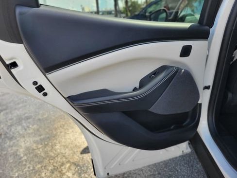 Used 2024 Ford Mustang Mach-E Premium image 14