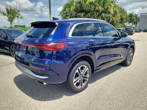Certified 2025 Audi Q5 Premium w/ Convenience Package AWD/4WD image 7