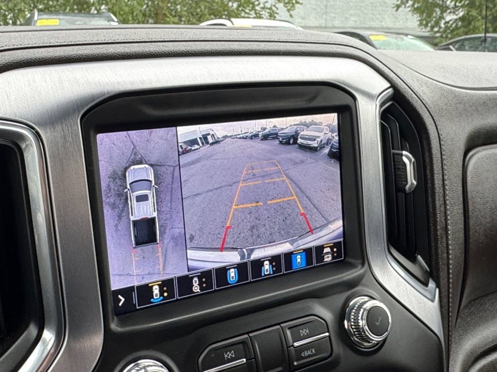 Used 2021 GMC Sierra 1500 SLT w/ SLT Premium Plus Package AWD/4WD image 33