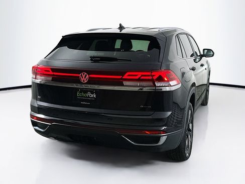 Used 2024 Volkswagen Atlas Cross Sport SE image 9