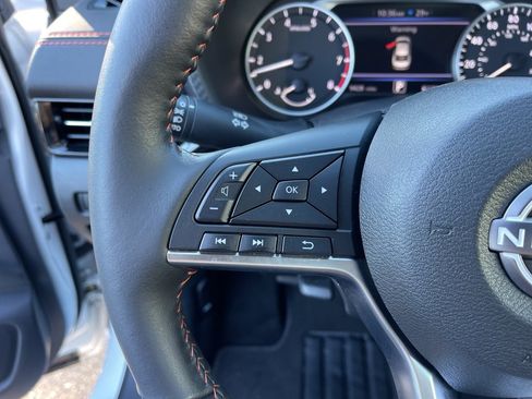 Used 2024 Nissan Sentra SR w/ SR Premium Package image 16