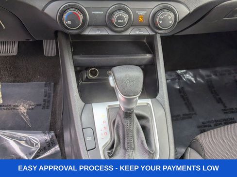 Used 2023 Kia Forte LXS image 19