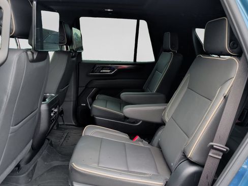 Used 2026 GMC Yukon Elevation w/ Elevation Premium Package AWD/4WD image 31