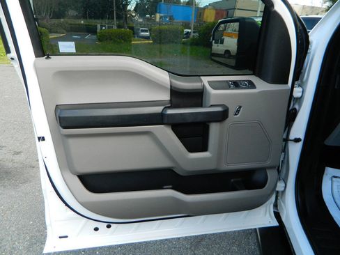 Used 2017 Ford F150 XL w/ Equipment Group 101A Mid image 17