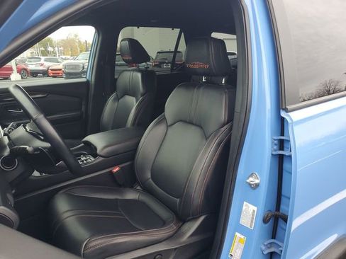 Used 2023 Honda Pilot TrailSport image 19