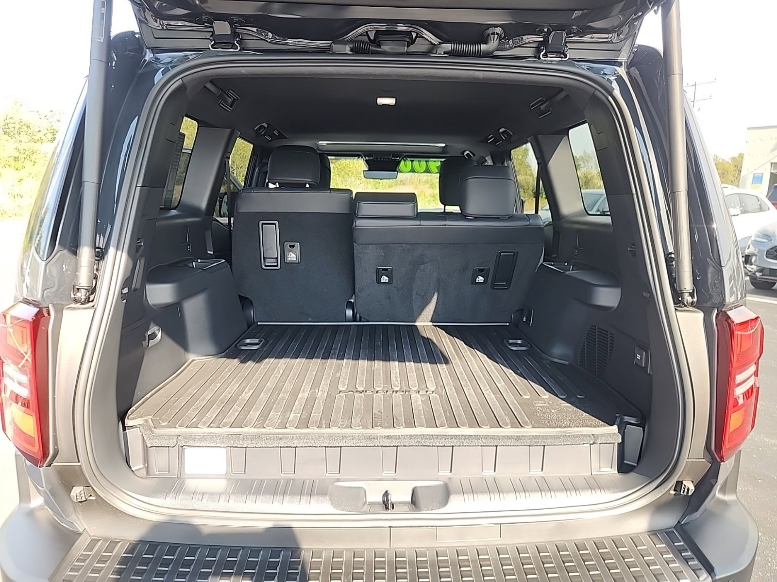 Used 2026 Toyota Land Cruiser w/ Premium Package AWD/4WD image 34
