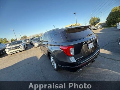 Used 2020 Ford Explorer Limited w/ Class III Trailer Tow Package AWD/4WD image 12