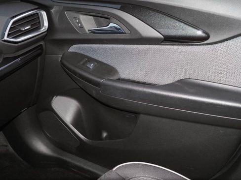 Certified 2023 Chevrolet TrailBlazer LT w/ Convenience Package AWD/4WD image 19