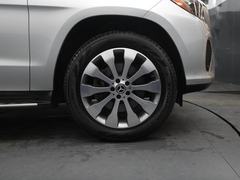 Used 2018 Mercedes-Benz GLS 450 4MATIC image 21