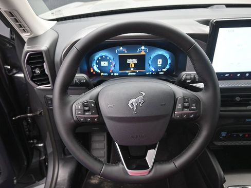 New 2025 Ford Bronco Sport Outer Banks image 7