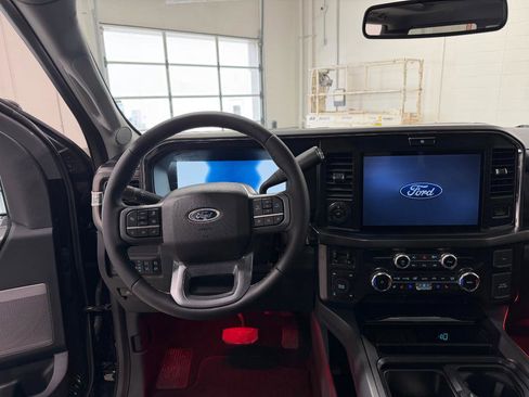 New 2026 Ford F250 Lariat w/ Black Appearance Package image 24