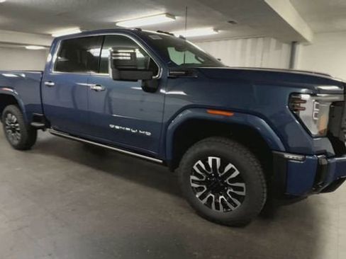 New 2026 GMC Sierra 2500 Denali Ultimate image 2