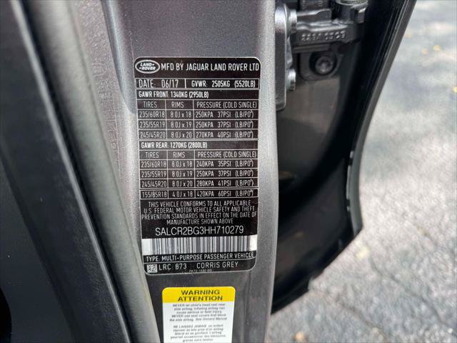 Used 2017 Land Rover Discovery Sport HSE AWD/4WD image 34