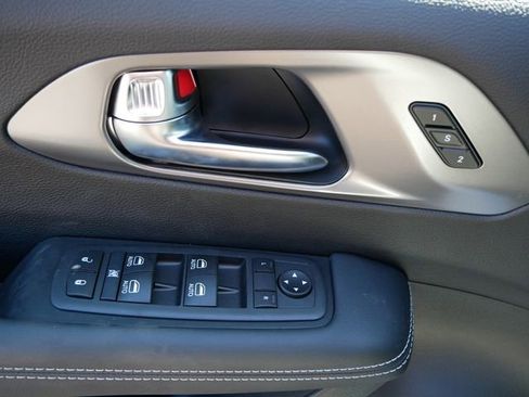 New 2026 Chrysler Pacifica Select image 20