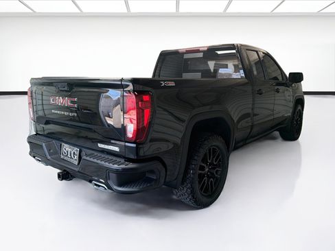 Used 2025 GMC Sierra 1500 Elevation w/ Preferred Package AWD/4WD image 4
