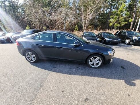 Used 2015 Volvo S60 T5 Premier image 11