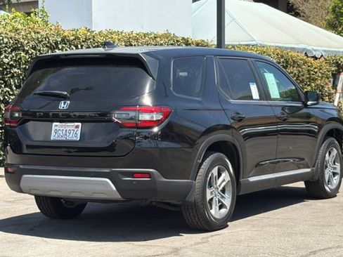 Certified 2023 Honda Pilot EX-L image 4