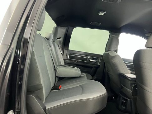 Used 2024 RAM 2500 Big Horn w/ Bed Utility Group image 28