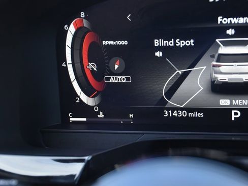 Used 2023 Nissan Pathfinder Platinum w/ Cargo Package image 23