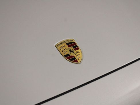 Used 2025 Porsche Cayenne E-Hybrid Coupe image 29