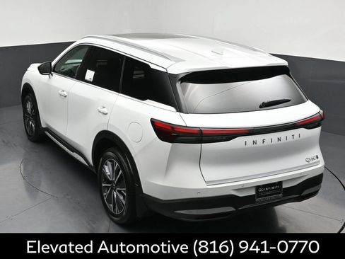 Certified 2026 INFINITI QX60 Luxe w/ Cargo Package AWD/4WD image 33