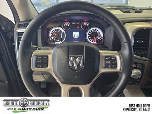 Used 2014 RAM 1500 Laramie w/ Convenience Group AWD/4WD image 14