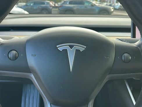 Used 2018 Tesla Model 3 Long Range image 20