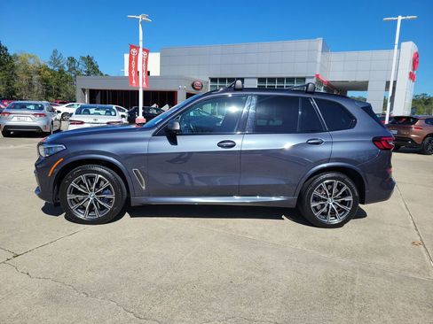Used 2022 BMW X5 M50i w/ Executive Package image 2