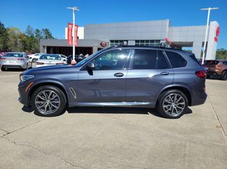 Used 2022 BMW X5 M50i w/ Executive Package video 2