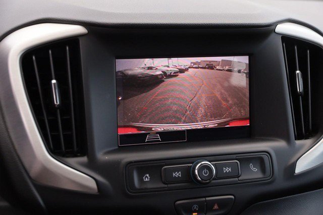 Used 2024 GMC Terrain SLE FWD image 16