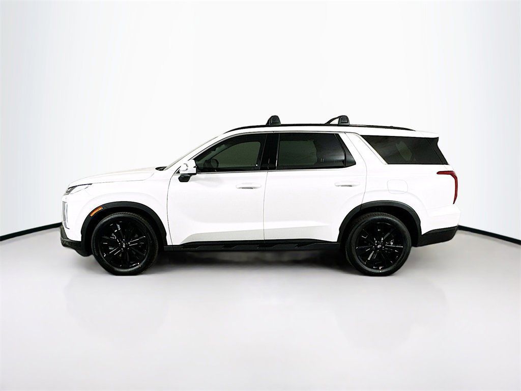 Used 2025 Hyundai Palisade XRT AWD/4WD image 3