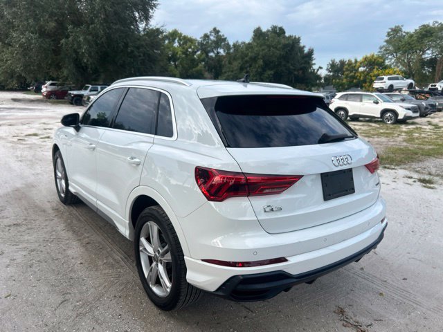 Used 2020 Audi Q3 2.0T Premium Plus AWD/4WD image 3