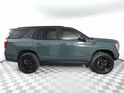 Used 2025 GMC Yukon AT4 Ultimate image 5