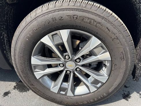 Used 2026 Chevrolet Equinox LT FWD image 13
