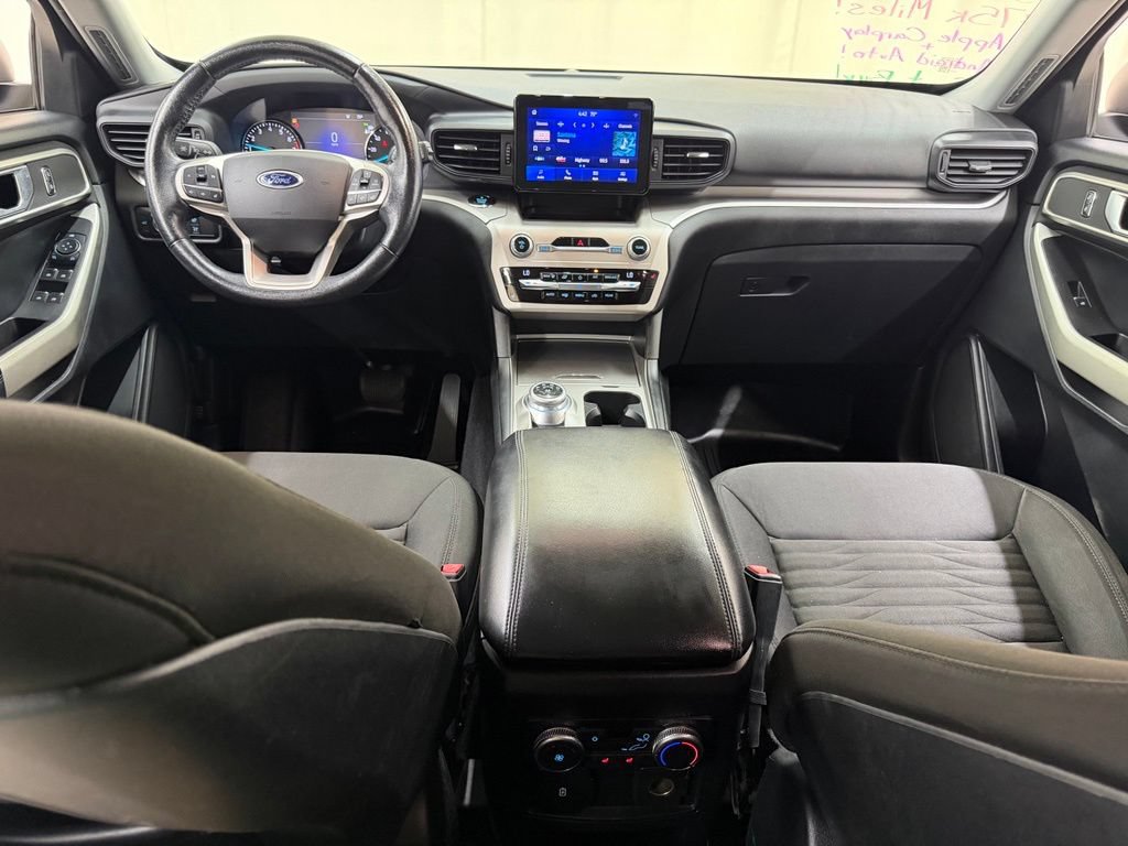 Used 2020 Ford Explorer XLT w/ Comfort Package AWD/4WD image 34